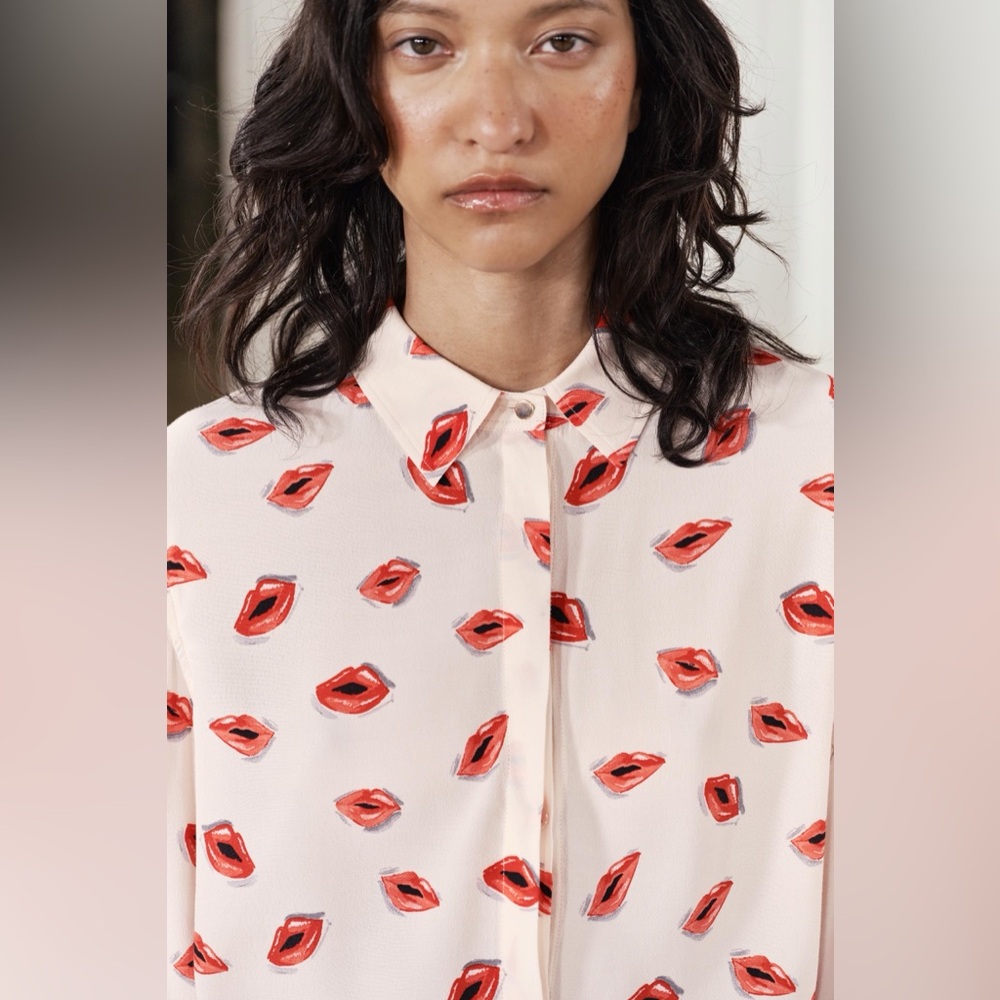 ZARA | Cream Blouse with Red Lip Print